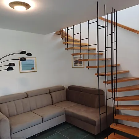 Buzavirag Haz Σίοφοκ