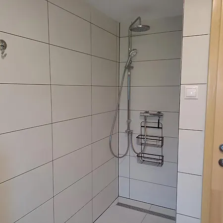 Buzavirag Haz Prázdninový dům *