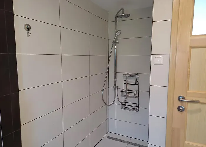 Buzavirag Haz Ferienhaus *